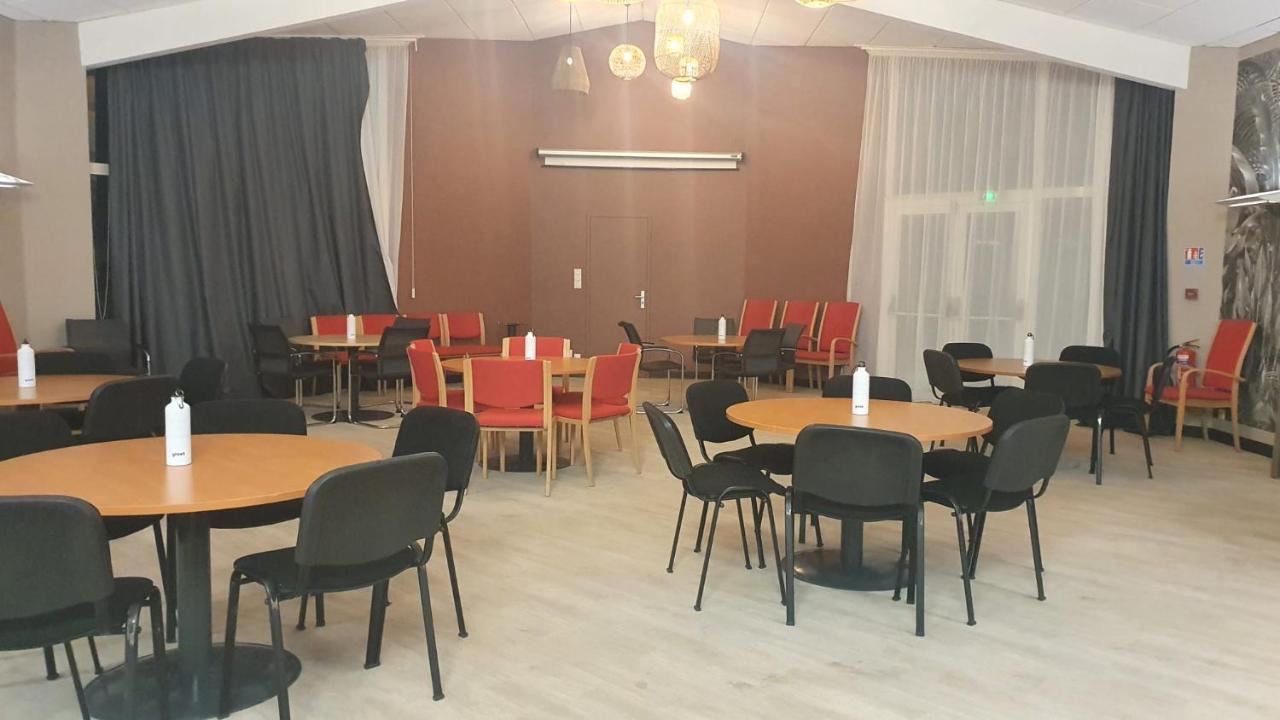 Greet Hotel Castres Saix Saix  Exteriör bild